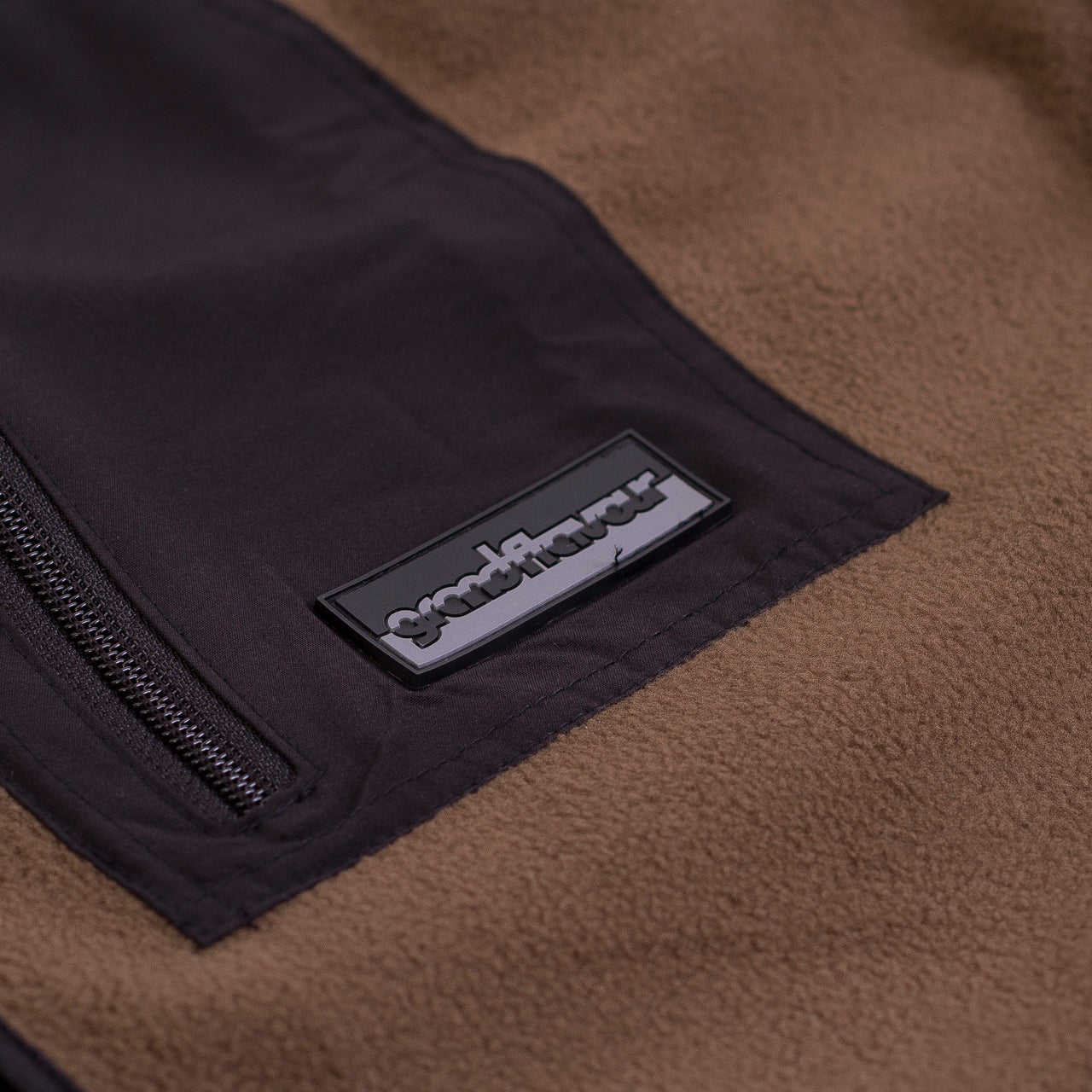 Reflection Zip Crew Olive/Black