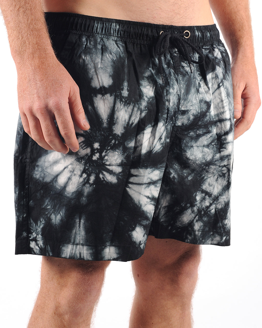 Spiral Tie Dye Short Black